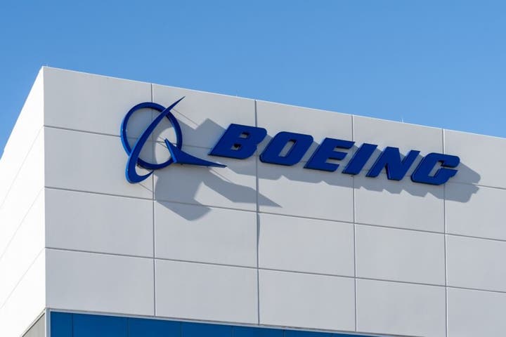 Boeing 737’s ‘Violent’ 26,000-Foot Plunge Left Passenger’s Legs ‘Shaking’ As Japan Airlines Flight Makes Emergency Landing, 191 Survive Midair Pressure Failure