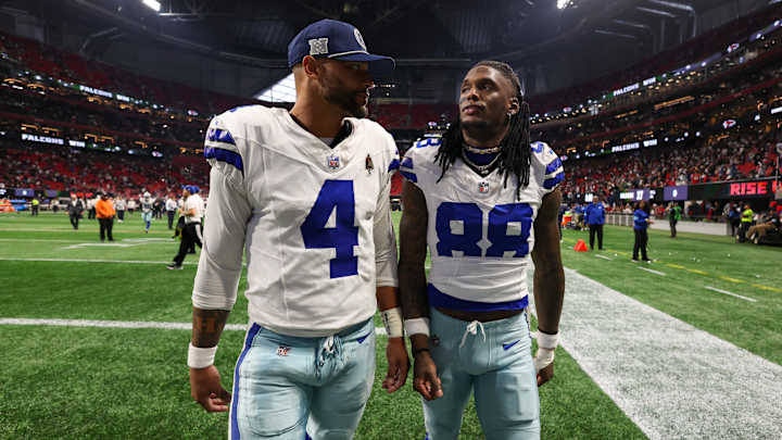 Cowboys stars Dak Prescott, CeeDee Lamb have shirtless shred-off looking jacked