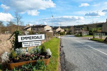 Emmerdale star to exit soap in ‘mystery’ plot as fans question ‘what is wrong’