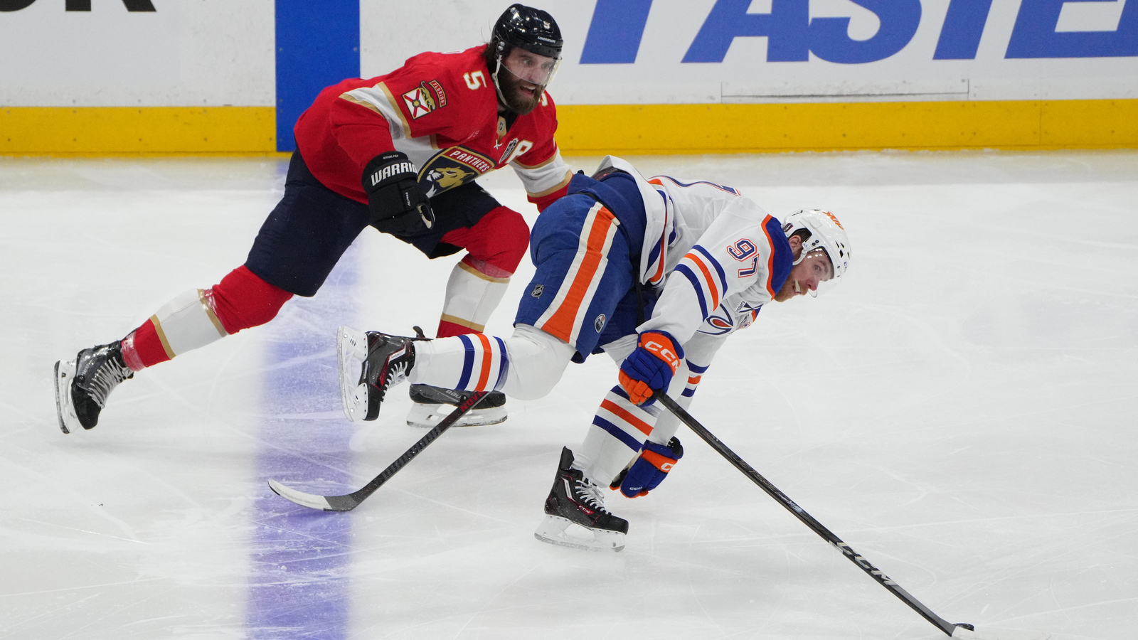 Panthers Sign Aaron Ekblad to 8-Year Contract Extension