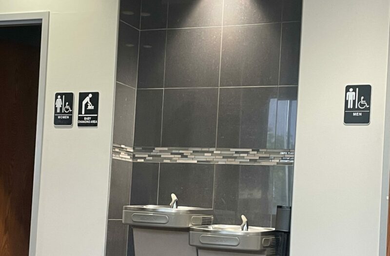 This public bathroom only has a baby changing station in the women’s and the parents in the comments aren’t having it