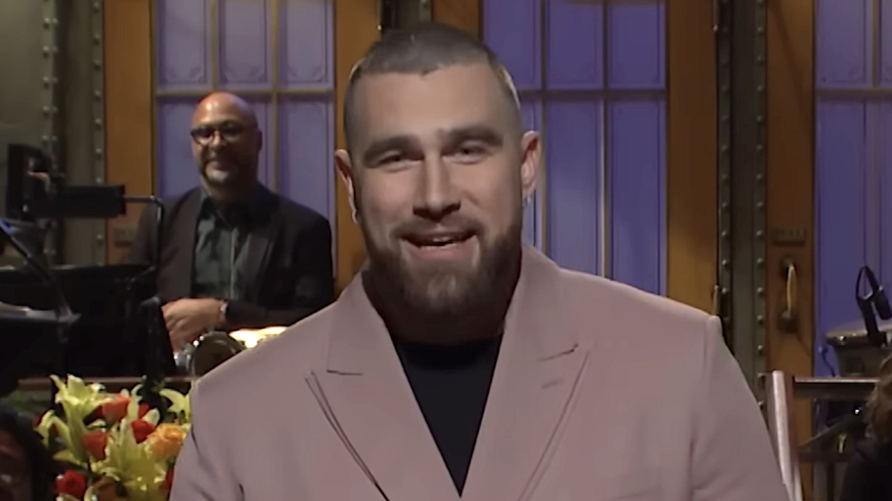 ‘Does Travis Kelce Have Dyslexia?’ Trended After The Chiefs Star Opened Up About ‘F—ed’ SNL Situation