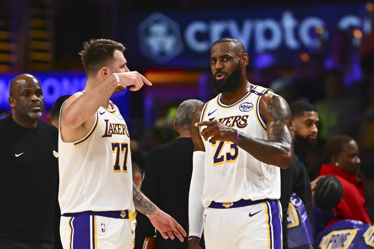 Lakers in Danger of Losing $56 Million Wing to Rising West Rival