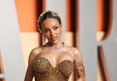Doja Cat Looks Completely Unrecognizable As July’s “V” Magazine Cover Star