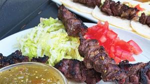 Expert advice to cook for a summer crowd